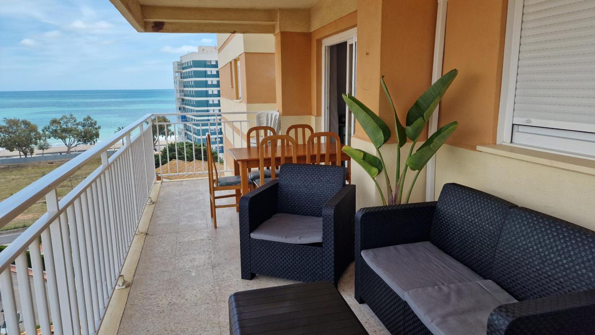 Apartamento 3 Habitaciones Con Piscina Y Vistas Al Mar Benicàssim Екстериор снимка